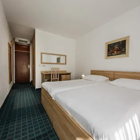 Hotel Medena Budget