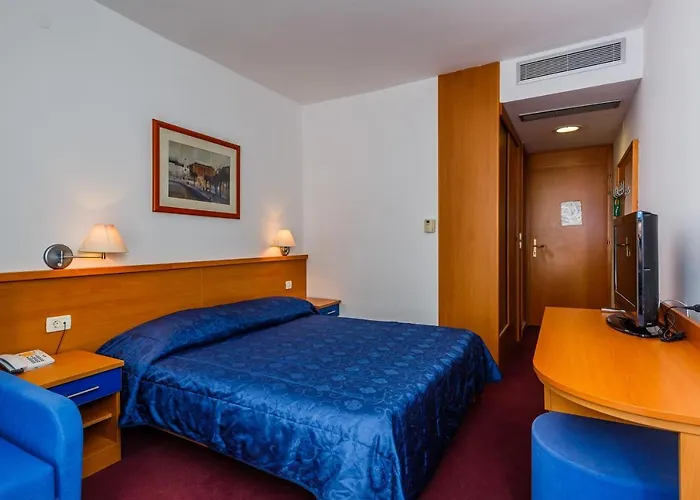 Hotel Medena Budget 3*