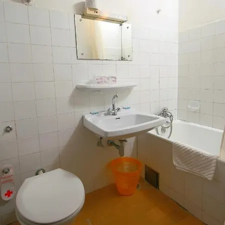 Hotel Medena Budget Trogir